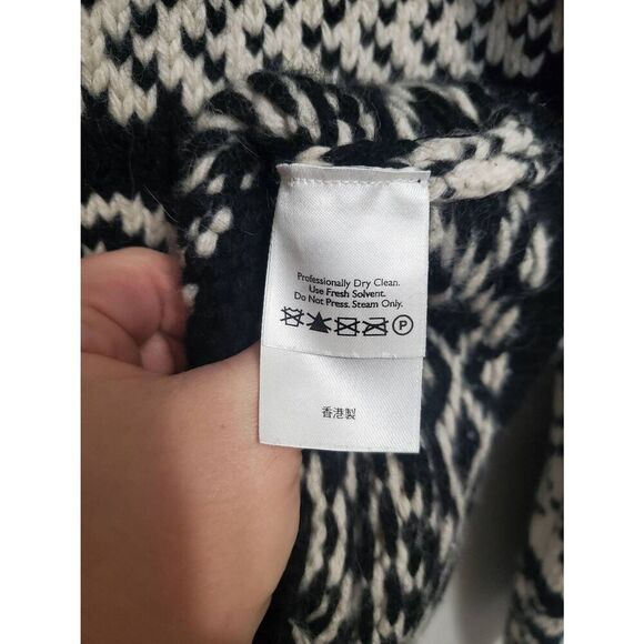 Vintage Women's Eddie Bauer Wool Angora Fair Isle Black and White Sweater - Picture 5 of 6